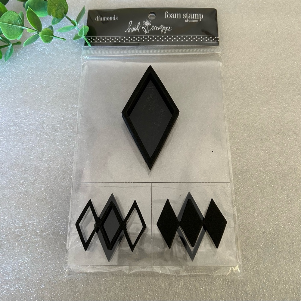 ♦️HEIDI SWAPP • “Diamonds” Double Sided Foam Stamps